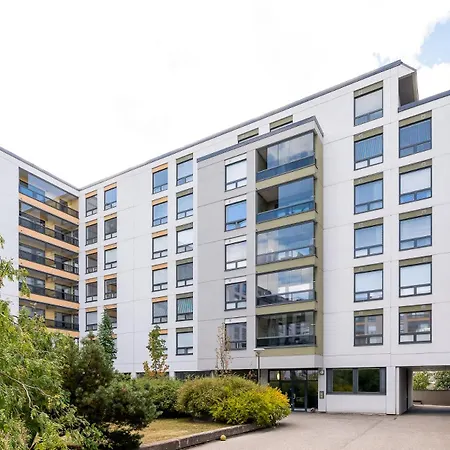 Sea View Studio, Tram Nearby, Netflix, Kamppi Helsinky