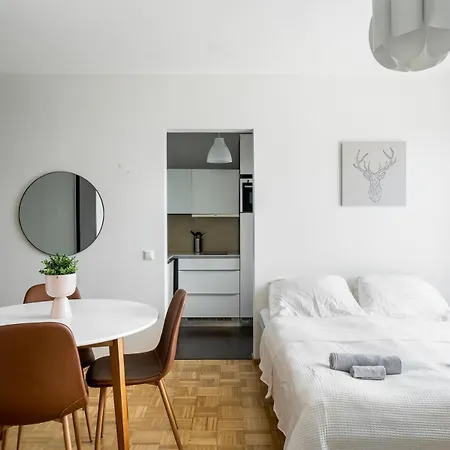 Sea View Studio, Tram Nearby, Netflix, Kamppi 아파트